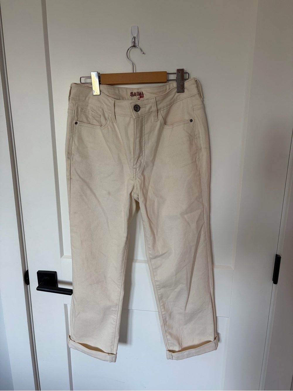 Women's Cream cropped Jeans - Classic Straight Fit